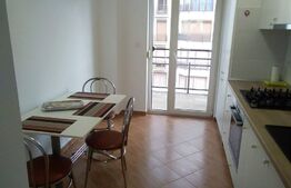 Apartament de 3 camere, 80 mp, loc de parcare, zona Aradului
