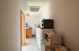 Casa de 420 mp, 568 mp teren, Girocului 