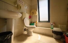 Casa de 420 mp, 568 mp teren, Girocului 