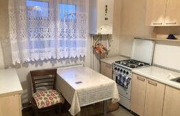 Apartament 3 camere decomandat, 75 mp, zona Soarelui