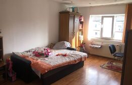 Apartament 3 camere decomandat, 70 mp, zona Soarelui