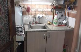 Apartament la casa de 2 camere, 40 mp, teren 75 mp, Spitalul Judetean