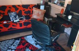 Apartament la casa de 2 camere, 40 mp, teren 75 mp, Spitalul Judetean