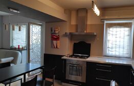 Apartament de 3 camere, 70 mp, etaj intermediar, zona Semicentrala 