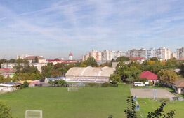 Apartament de 3 camere, 70 mp, etaj intermediar, zona Semicentrala 