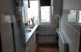 Apartament 3 camere, 56 mp, zona Sagului 