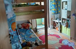 Apartament 3 camere, 56 mp, zona Sagului 