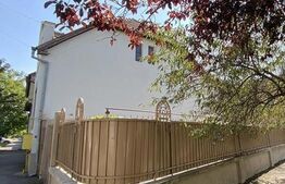 Casa de 5 camere, 150 mp, teren 434 mp, in zona Lipovei