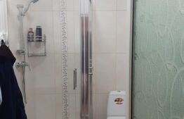 Casă de 170 mp, teren de 600 mp, în Ronaţ