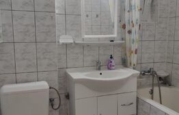 Apartament de 3 camere, semidecomandat, 75 mp, zona Garii 