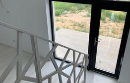 Case insiruite, 74 mp utili, terasa 11mp, teren 50 mp, Giroc