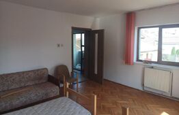 Vila individuala, 9 camere, teren 700mp in Turda!