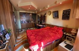 Apartament 4 camere, 78 mp utili, 2 balcoane, 2 garaje, zona Centrala