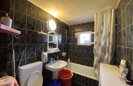 Apartament 4 camere, 78 mp utili, 2 balcoane, 2 garaje, zona Centrala