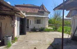 Casa renovabila cu teren generos