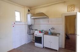 Casa renovabila cu teren generos