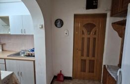 Apartament 2 camere semidecomandat, etaj intermediar 