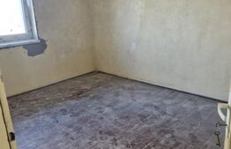 Apartament 2 camere, decomandat  si curte Strada Zidarilor !!!
