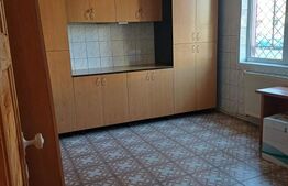 Apartament 2 camere, se preteaza ca spatiu comercial