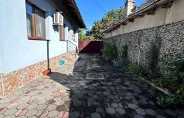 Oferta! Casa de  2 camere in centru orașului Turda, garaj, curte 250mp ! 