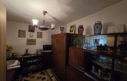 Casă renovabilă de vanzare, cu 2 camere, 39 mp,  zona centrală, Turda