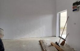 Hala/spatiu comercial, cu 3 incaperi, 185 mp, zona Tineretului