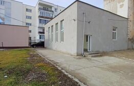 Hala/spatiu comercial, cu 3 incaperi, 185 mp, zona Tineretului
