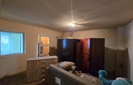 Casă cu 5 camere și teren de 461 mp, zona Poiana 