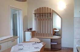 Apartament cu 3 camere, 67 mp, zona Materna