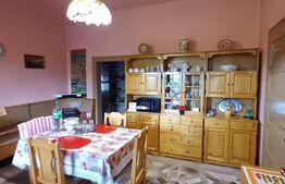 Casa renovabila cu 2 spatii comerciale, 416.6 mp, teren de 781 mp, zona Micro I