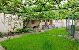 Casa renovabila cu 2 spatii comerciale, 416.6 mp, teren de 781 mp, zona Micro I