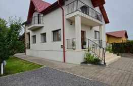 Casa cu 5 camere, 196 mp, 600 mp teren, in cartierul Primaverii