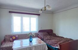 Casa de vanzare, cu 3 camere, 85 mp, 151 mp teren, zona centrala Turda