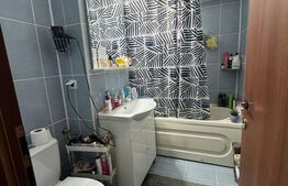 Apartament de vanzare, cu 4 camere, decomandat, 96 mp, zona Centrala!