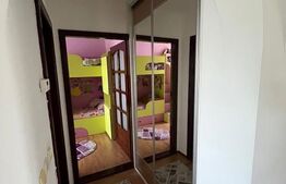 Apartament de vanzare, cu 3 camere semidecomandat, 57mp, zona Micro 3 