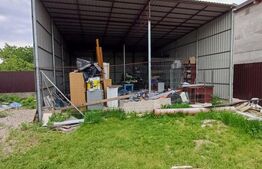 Casa cu spatiu comercial, in zona Poiana