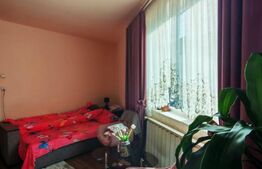 Casa cu 3 camere, 100 mp, zona centrala