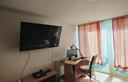 Casa cu 3 camere, 100 mp, zona centrala