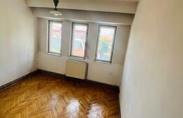 Apartament cu 4 camere, 81 mp, decomandat, zona Materna