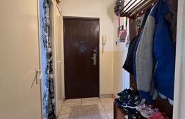 Apartament cu 3 camere, decomandat, zona micro 3 