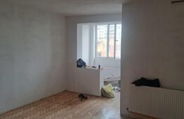 Garsoniera renovata, 30 mp, in zona Materna