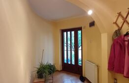 Casa cu 5 camere, 198 mp utili, 600 mp teren, in cartierul Primaverii