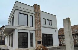 Casa individuala semifinisata 190 mp, teren 382 mp, proximitate Salina Turda