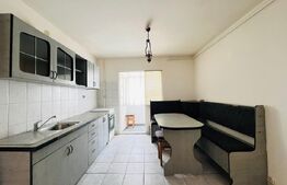Apartament cu 2 camere, etaj 2, decomandat, zona Parcul Teilor 