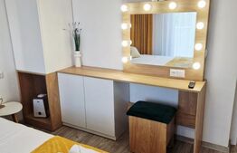 Apartament cu 3 camere la cheie, zona centrala