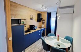 Apartament cu 3 camere la cheie, zona centrala