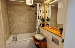 Apartament cu 3 camere la cheie, zona centrala