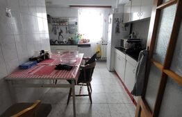 Apartament cu 3 camere, 73 mp, zona centrala