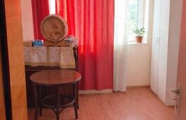 Apartament spatios cu 4 camere, 80 mp, etaj 2, Turda 