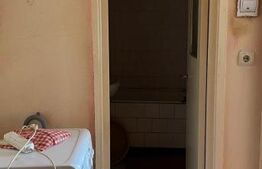 Apartament spatios cu 4 camere, 80 mp, etaj 2, Turda 